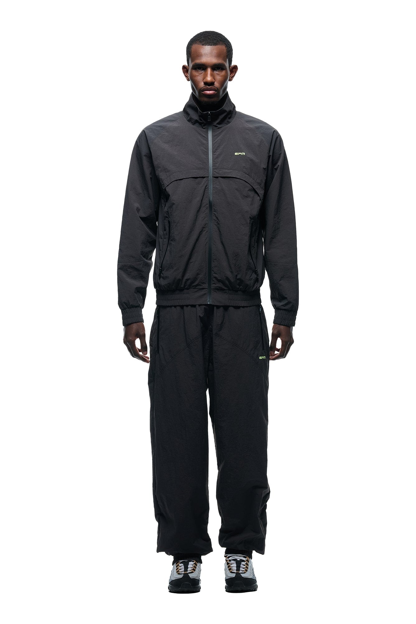 CRINKLE TRACK JACKET IRON GREY